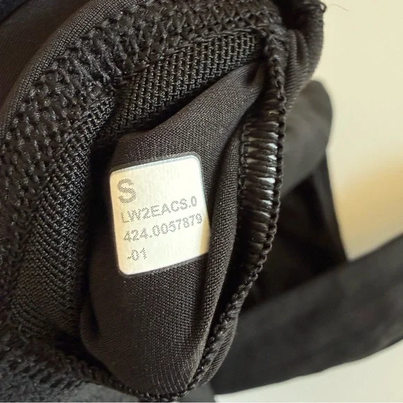 Lululemon Wunder Under Bra - Picture 3 of 6